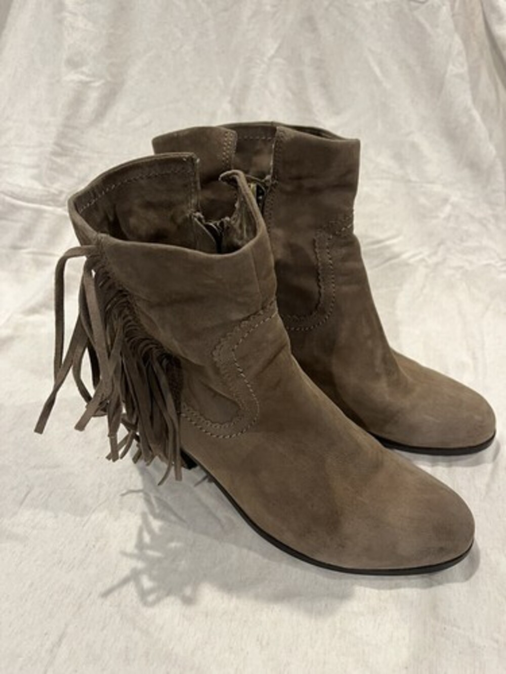 Sam Edelman Womens Louie Taupe Suede Zip Up Fringe Ankle Boots Size 8.5M